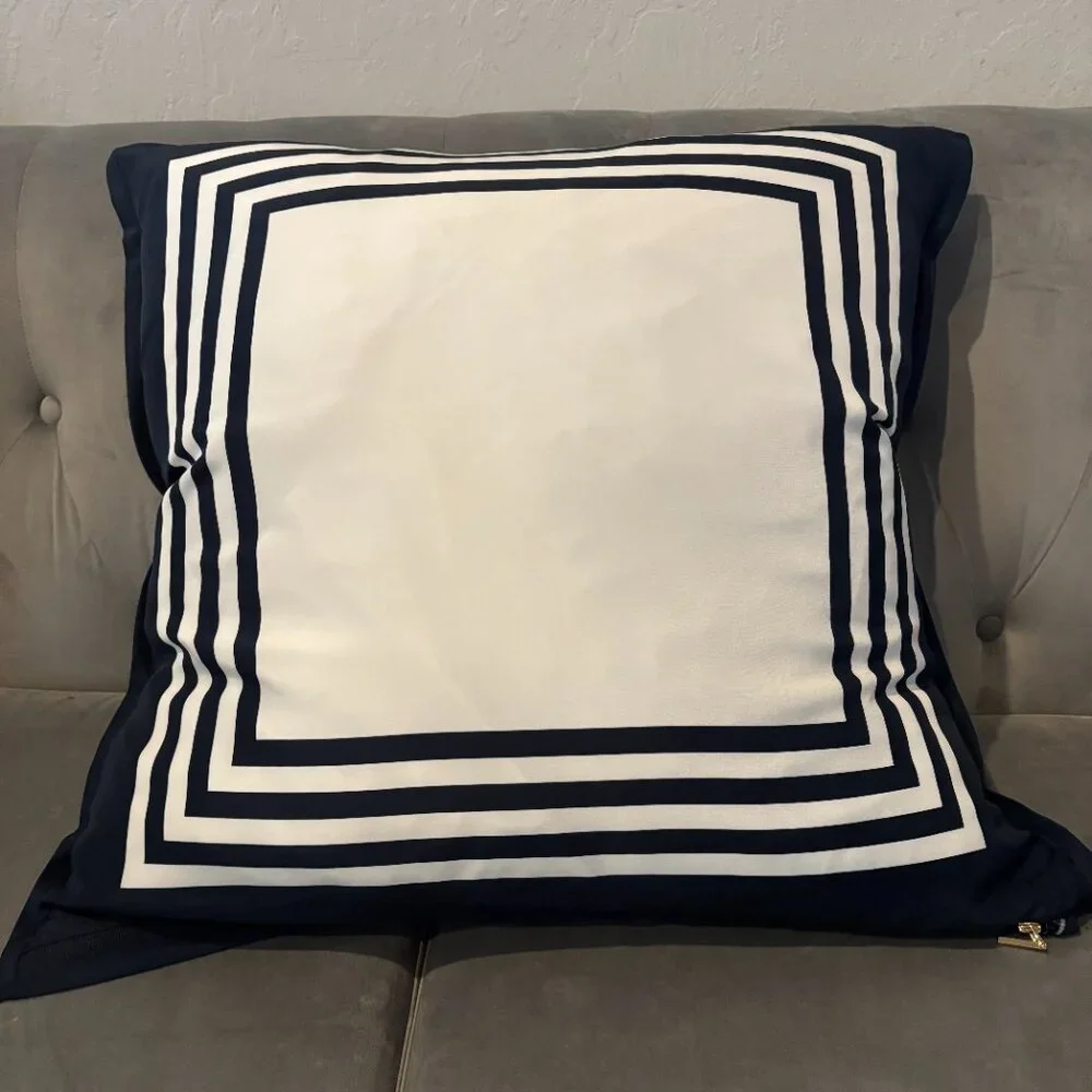NWT Ralph Lauren 100% Silk Deerfield Pillow Cover White Navy Border 24x24‎ 2 Set